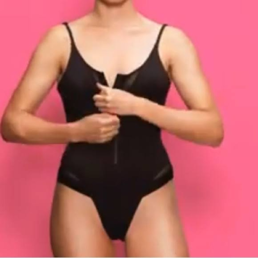 NWT: 🔥TA3 Zippy Mesh One Piece Swim Suit🔥